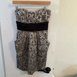 NWT Vintage Speechless Black and Gold Patterned Dress